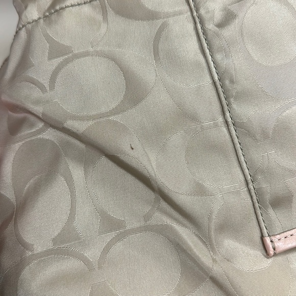 SOLD🔥🔥🔥Coach Signature Nylon Tote Bag - Picture 5 of 16